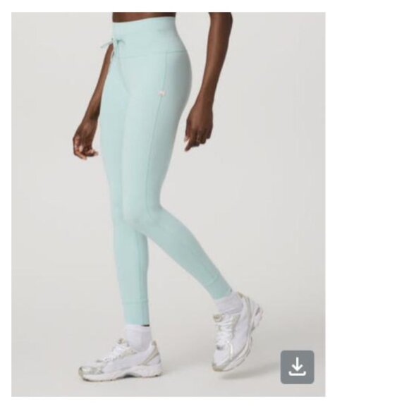 Vuori Pants - Daily Legging - Long - Spearmint - Medium